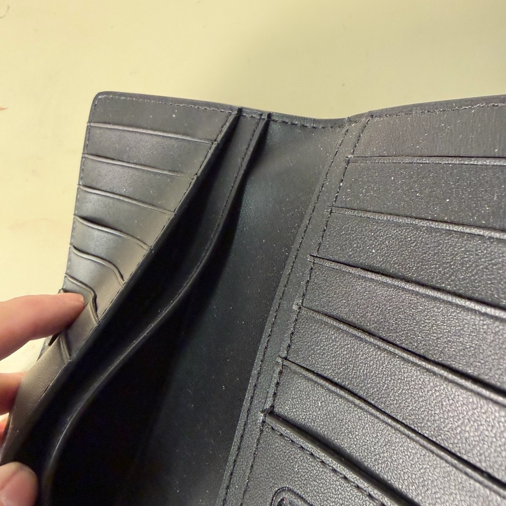 kate spade black saffiano continental zip wallet - Picture 5 of 11